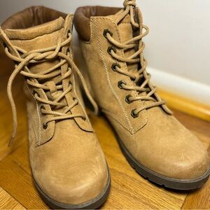 American Eagle Outfitters Brown Lace-Up Boots